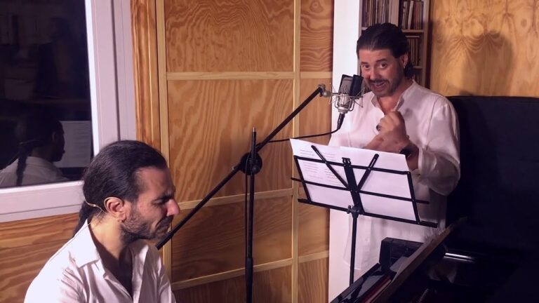 Sensibilidad Art&iacute;stica en la Interpretaci&oacute;n del Flamenco y la Poes&iacute;a