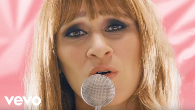 Instant&aacute;neas Flamencas: Emoci&oacute;n Capturada