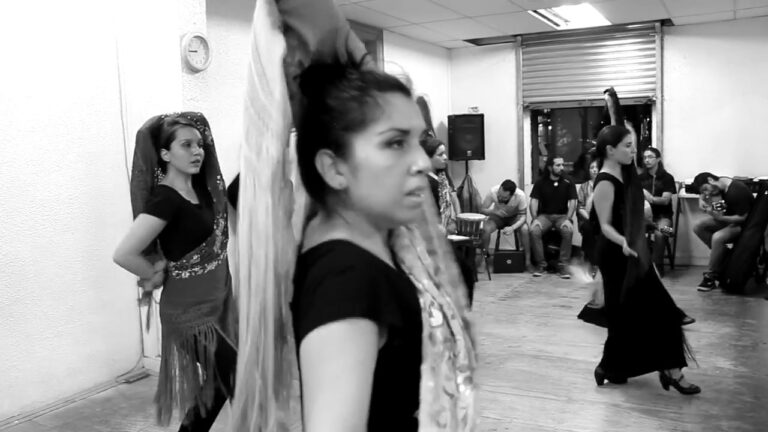 Profundizando en el Flamenco: Clases que Transforman