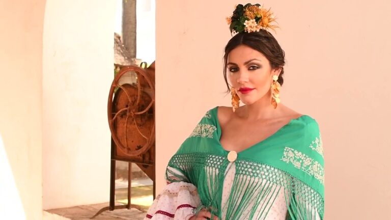 Colores y Texturas del Vestuario Flamenco: Una Explosi&oacute;n de Tradici&oacute;n y Estilo