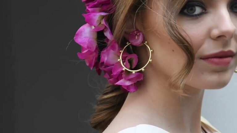 Elegancia y Moda en Peinados Flamencos