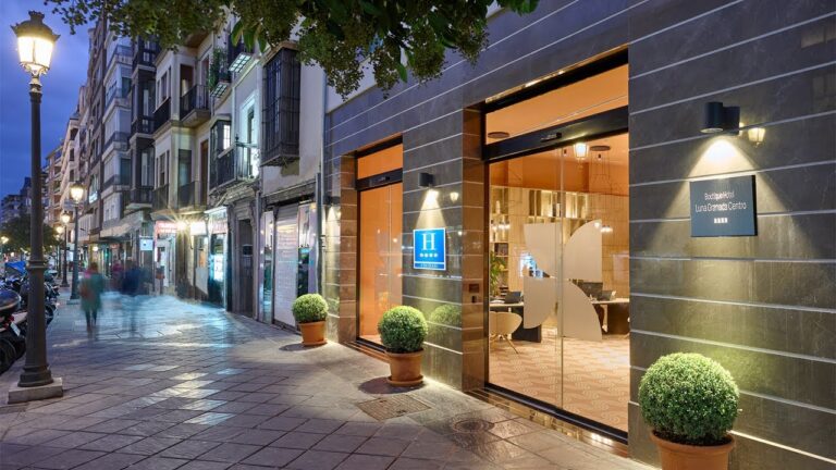 Experiencias &Uacute;nicas en Hoteles Inspirados en el Flamenco