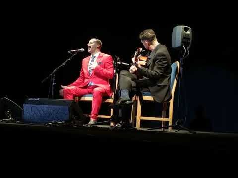 Poes&iacute;a Flamenca: Versos que Cantan al Comp&aacute;s