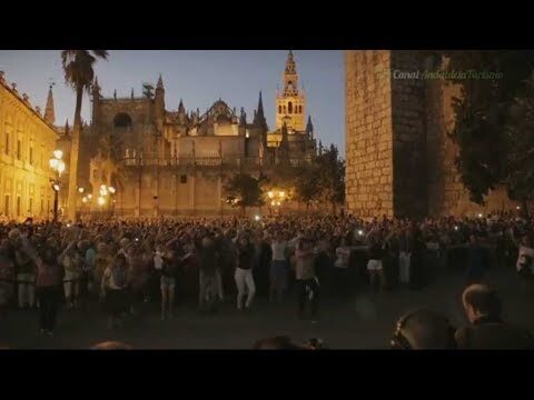 La Fascinante Atracci&oacute;n Tur&iacute;stica del Flamenco en Espa&ntilde;a