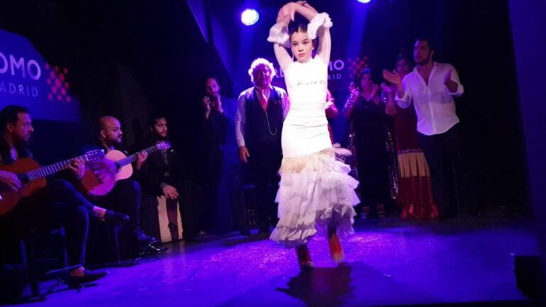Capturando la Esencia del Flamenco en Fotograf&iacute;a en Vivo