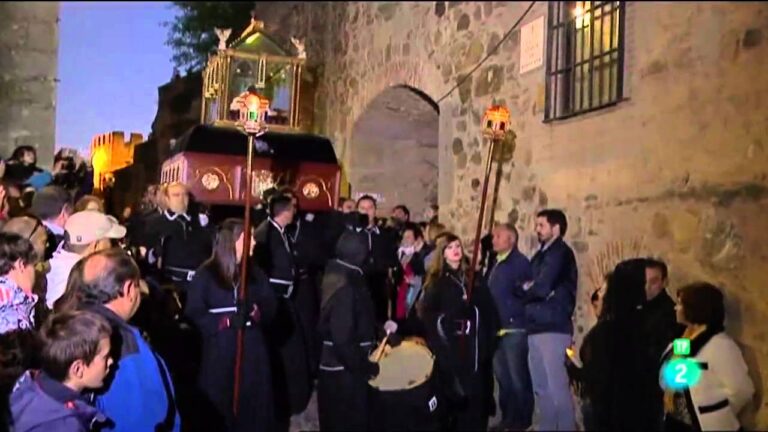 Pasi&oacute;n y Devoci&oacute;n en el Flamenco Religioso