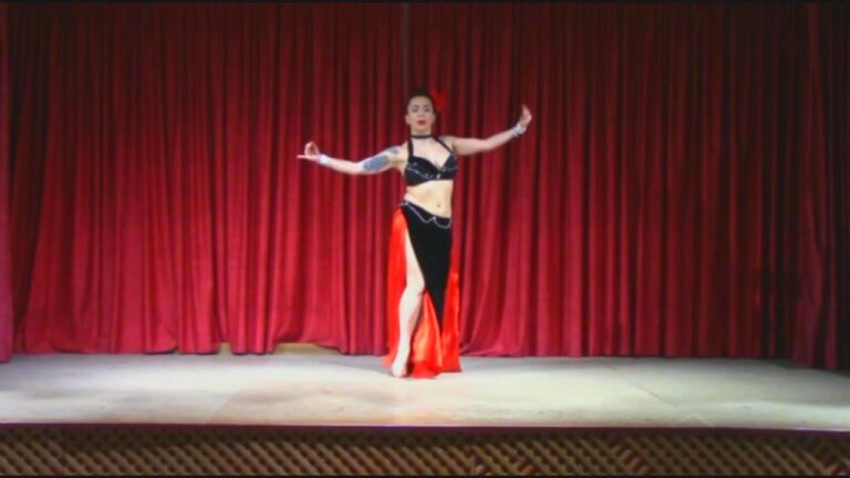 Fusi&oacute;n de Danza Flamenca y Teatro en el Escenario